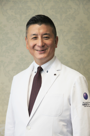 �������@��� ��